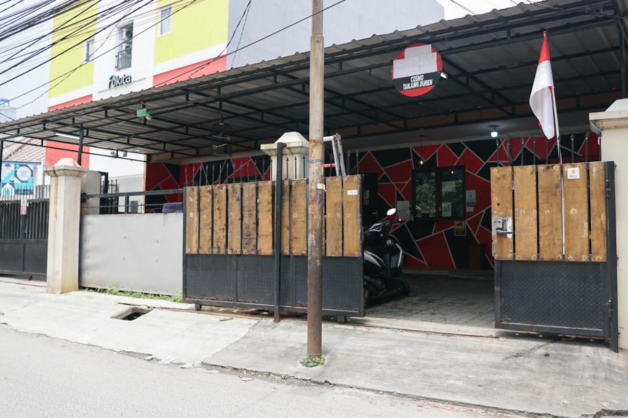 Cosmo Tanjung Duren Mitra Reddoorz Джакарта Экстерьер фото